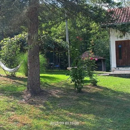 Takovo - Odmor U Selu