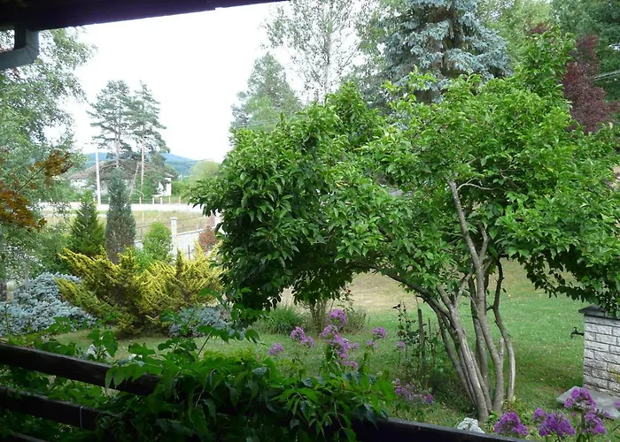 Takovo - Odmor U Selu *